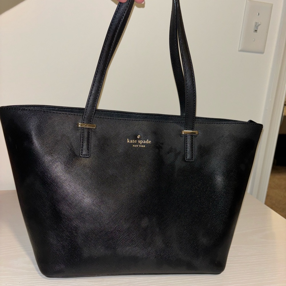 Kate spade tote medium